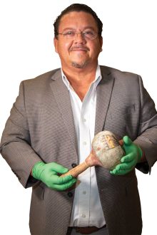 What’s In Your Conservator Kit? with Rodrigo Correa-Salas