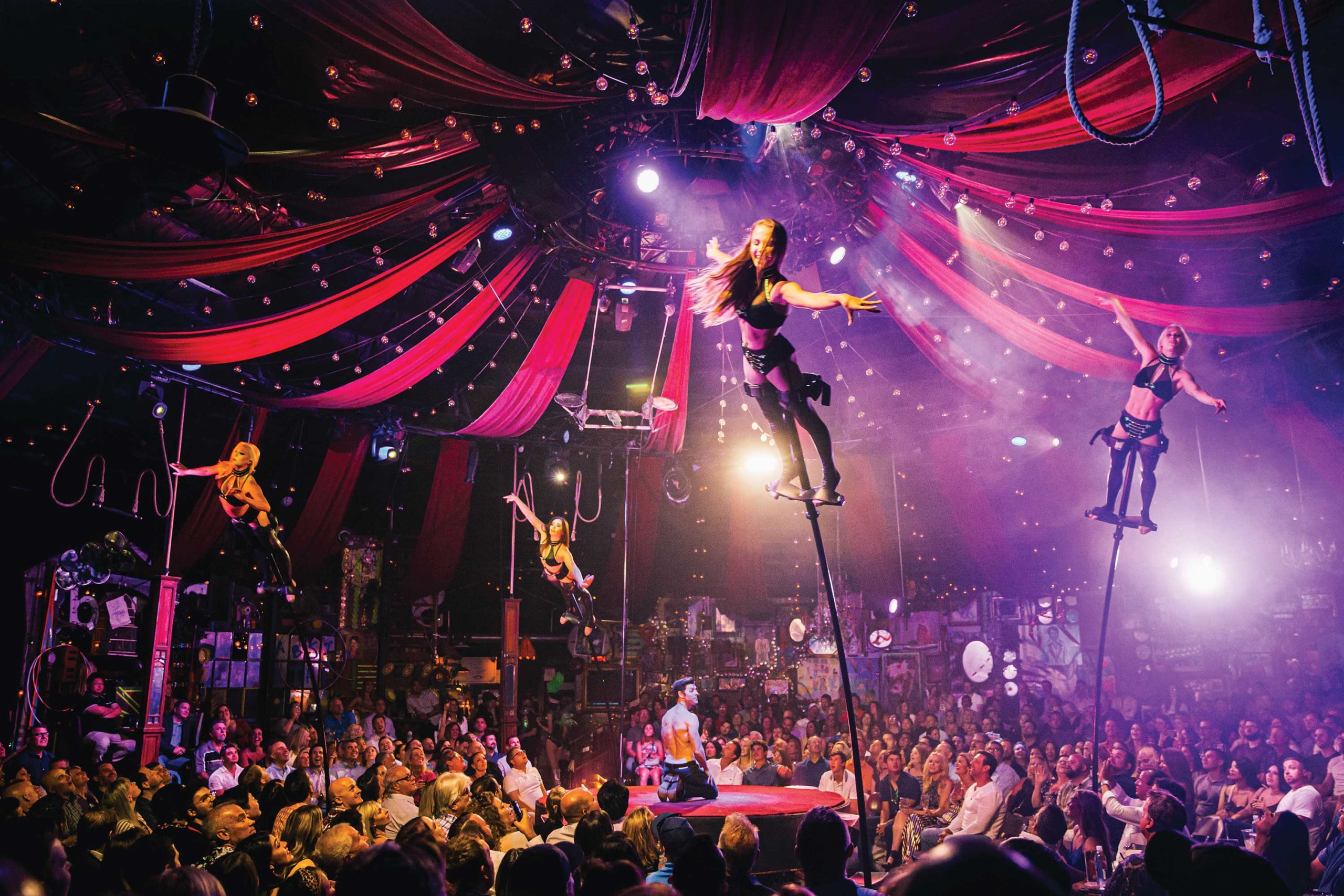The sway pole artists of Absinthe. photos courtesy SPIEgelworld The sway pole artists of Absinthe. photos courtesy SPIEgelworld