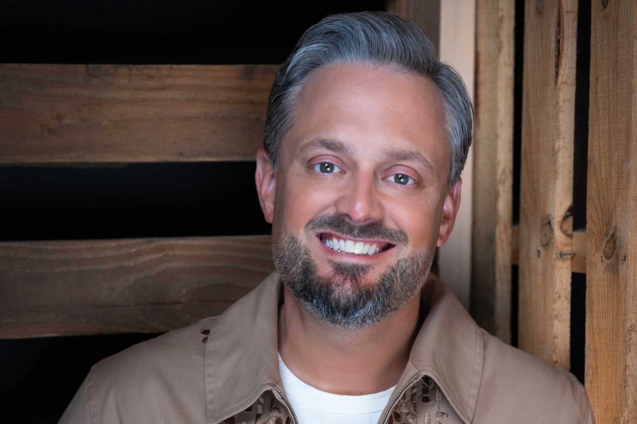 https://www.phoenixmag.com/wp-content/uploads/2026/06/nate-bargatze-1280x853.jpg