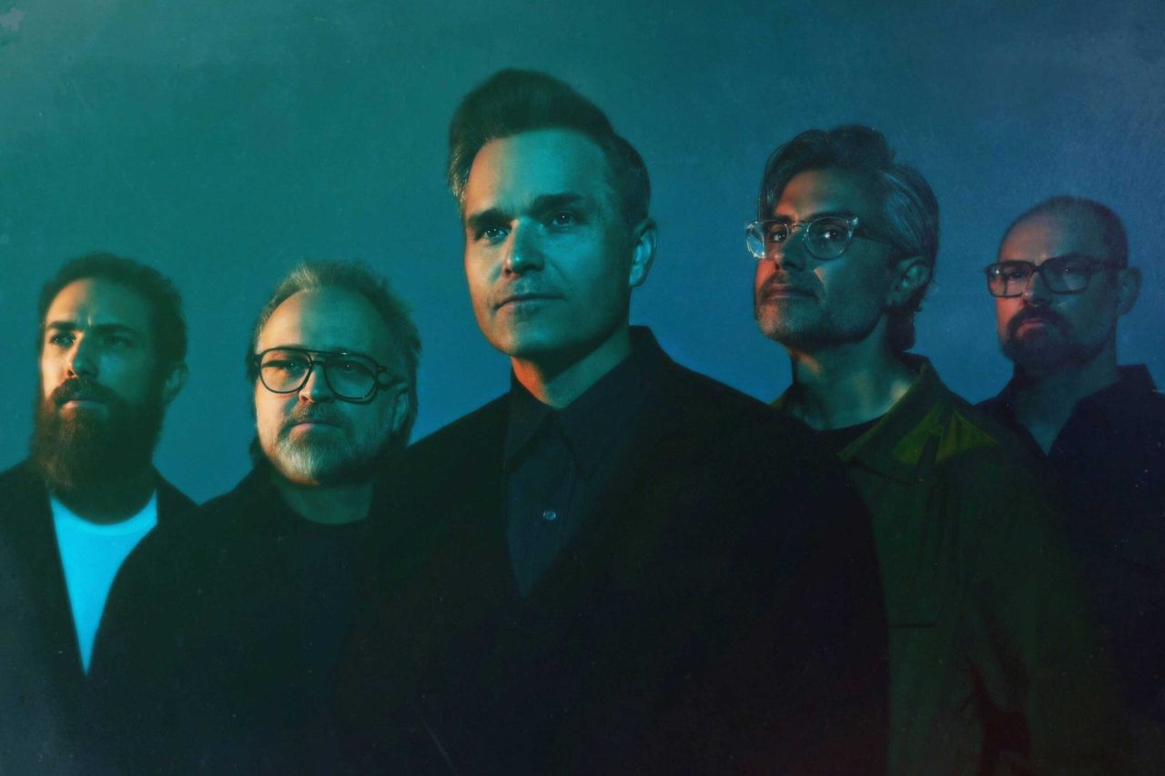 https://www.phoenixmag.com/wp-content/uploads/2026/07/Death-Cab-for-Cutie_-Press-Photo-1_Credit_-Shervin-Lainez-scaled-1-1280x853.jpg